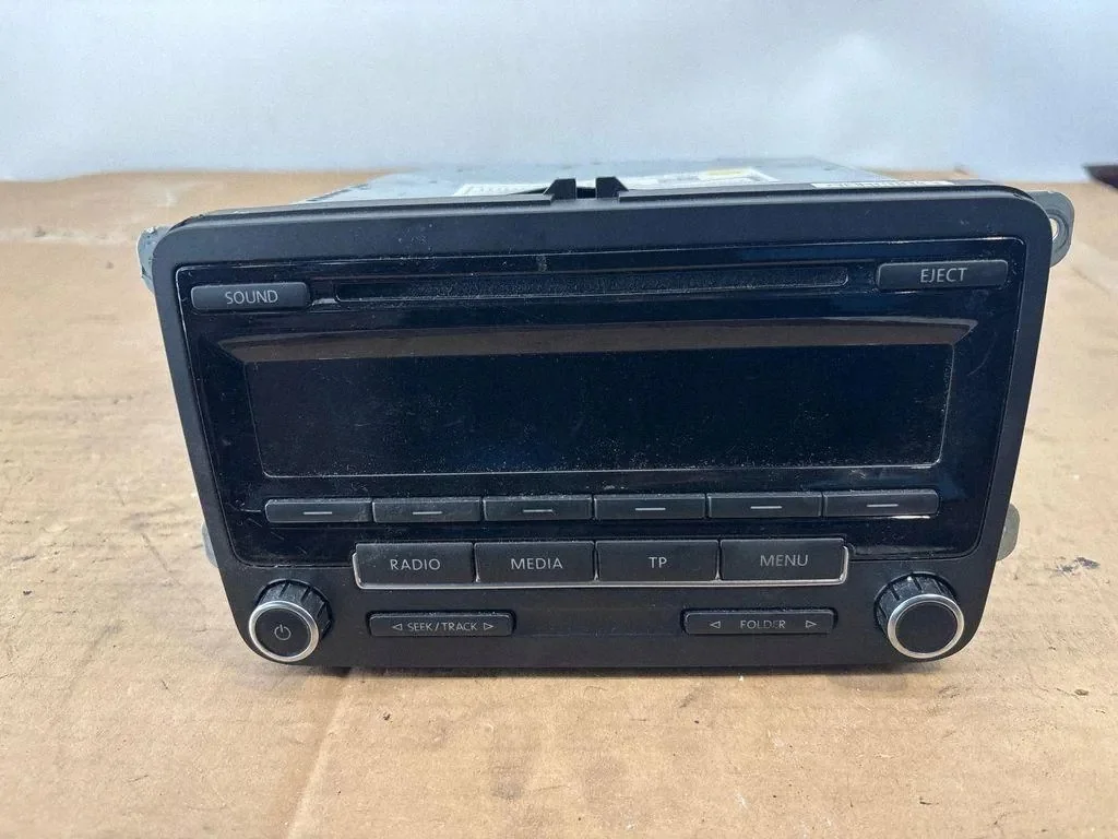Radio VW Caddy III Usado 1K0035186AN
