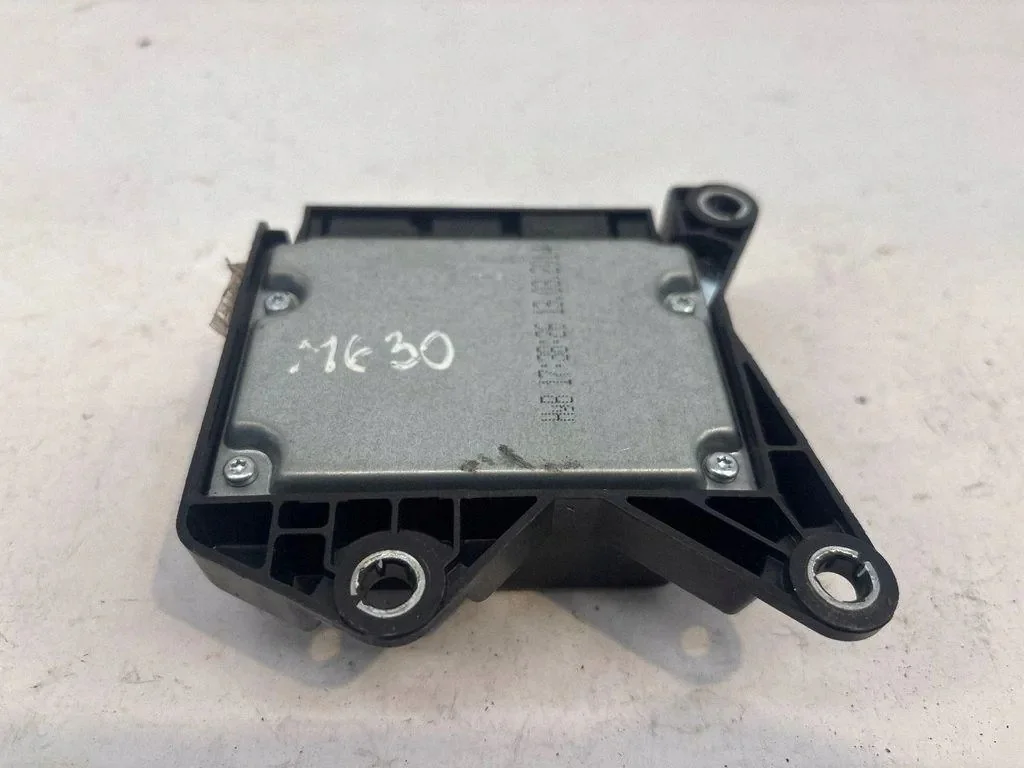 Airbag Modul Citroën C4 Aircross 620644600 image 3
