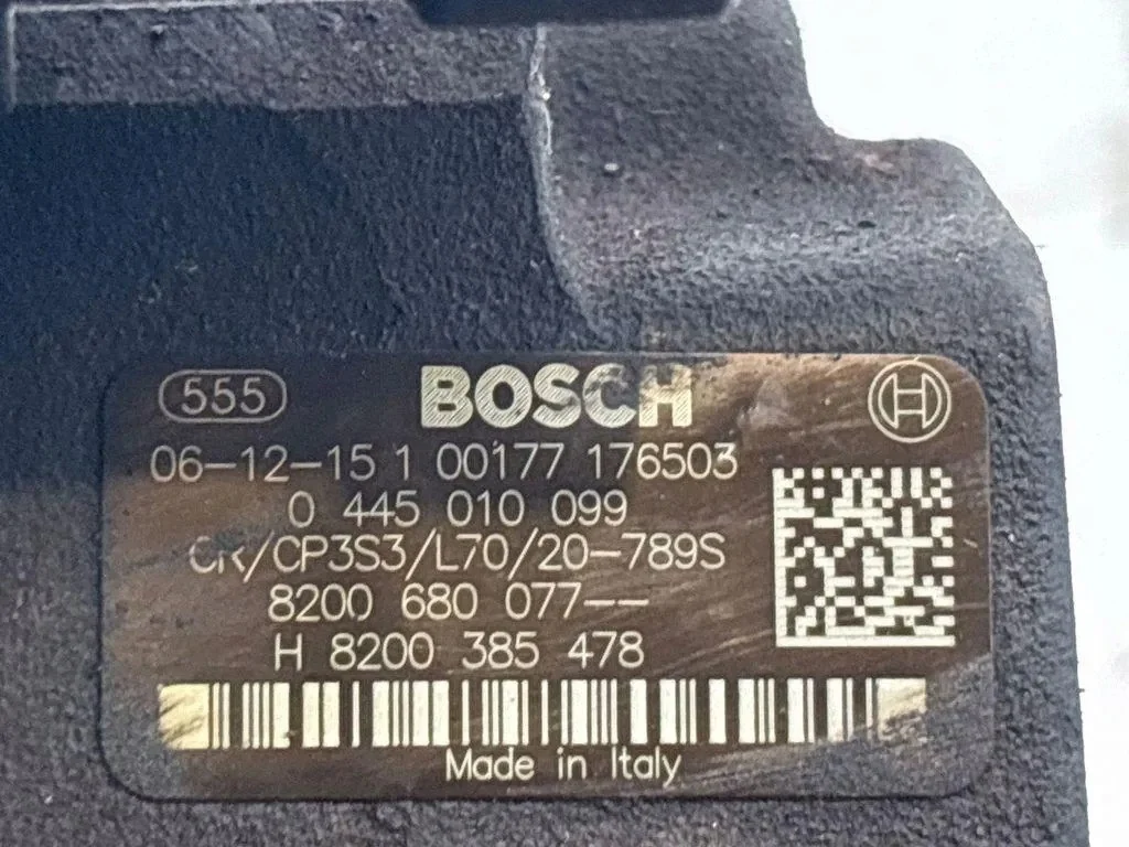 Pompe à carburant Opel Vivaro 2.0L Diesel image 5