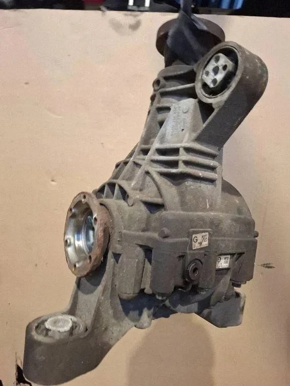 Audi Q7 4L takatasauspyörästö 4460310018 image 6
