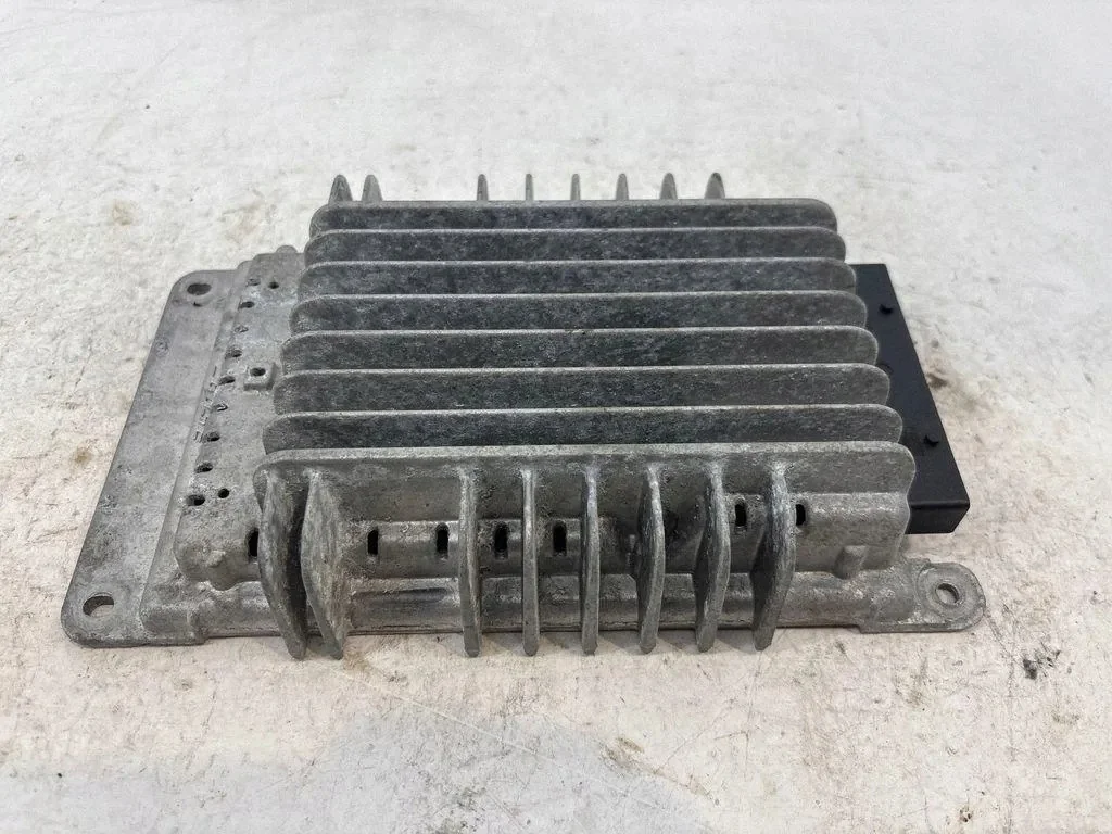 Audi Förstärkare 8P0035223A Begagnad