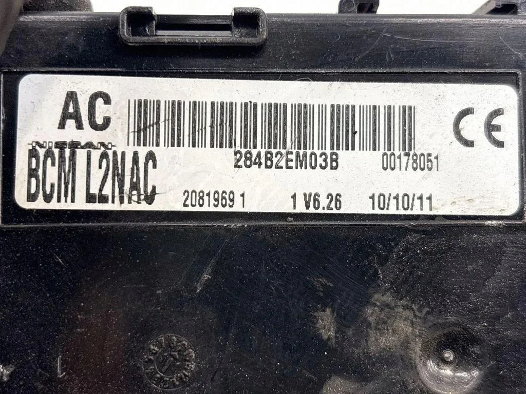 Komfortmodul Nissan Note (E11) 284B2EM03B image 3