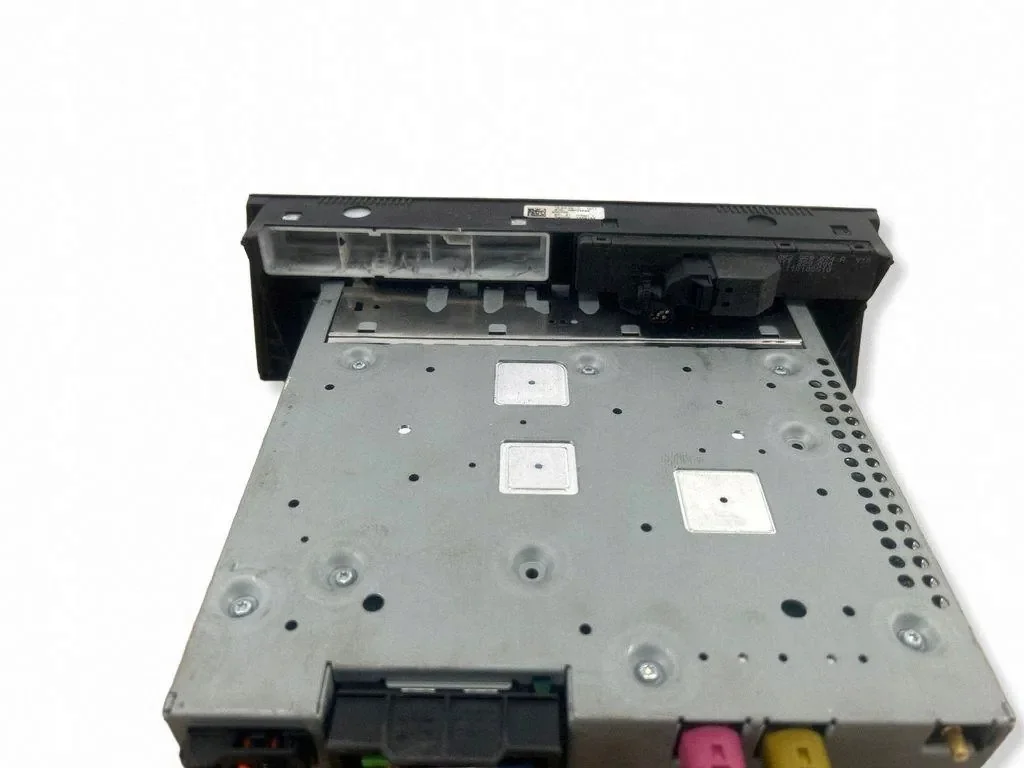 Audi OE 8T2035652D Radio/Navigationsmodul image 5