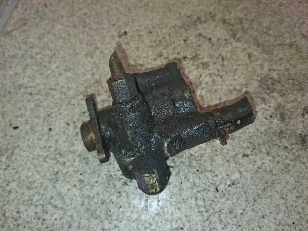 Pompe direction assistée Renault Trafic II 26081335 image 4