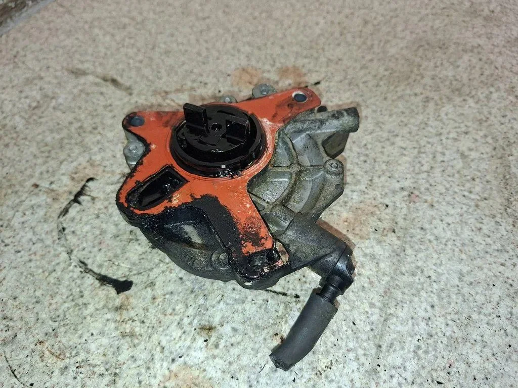 Citroen 9674192280 Vakuumpump Begagnad image 3
