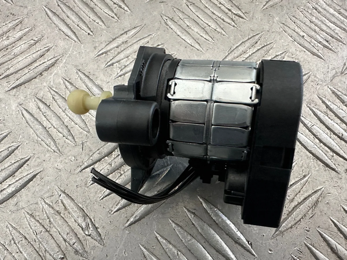 Stellmotor Scheinwerfer Mercedes W207 W212 OE thumbnail 7