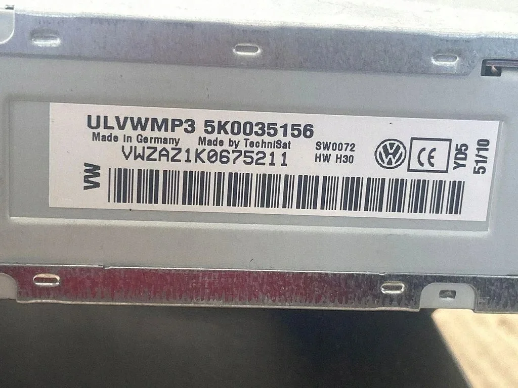 Radio Vw Volkswagen Jetta 5K0035156 image 6
