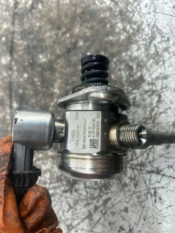 Brandstofpomp Ford Mondeo MK4 2.0 EcoBoost image 5