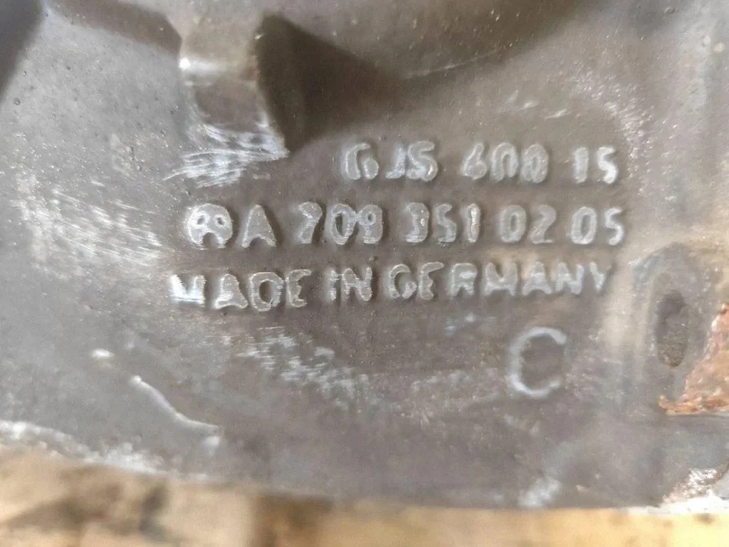 Mercedes-Benz E W212 Rear Reducer GJS40015 image 7