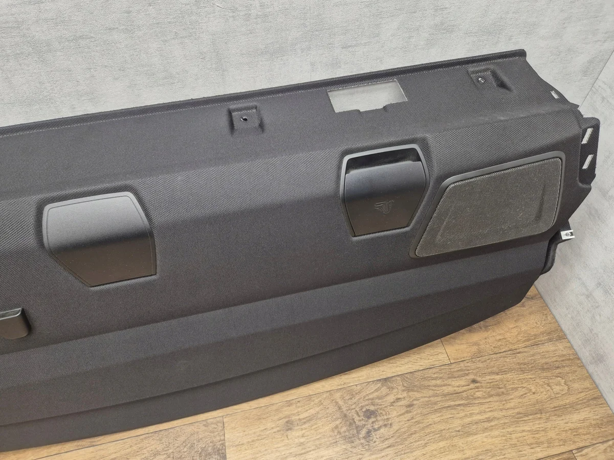 BMW F80 M3 F30 Ablage Harman Kardon gebraucht thumbnail 3