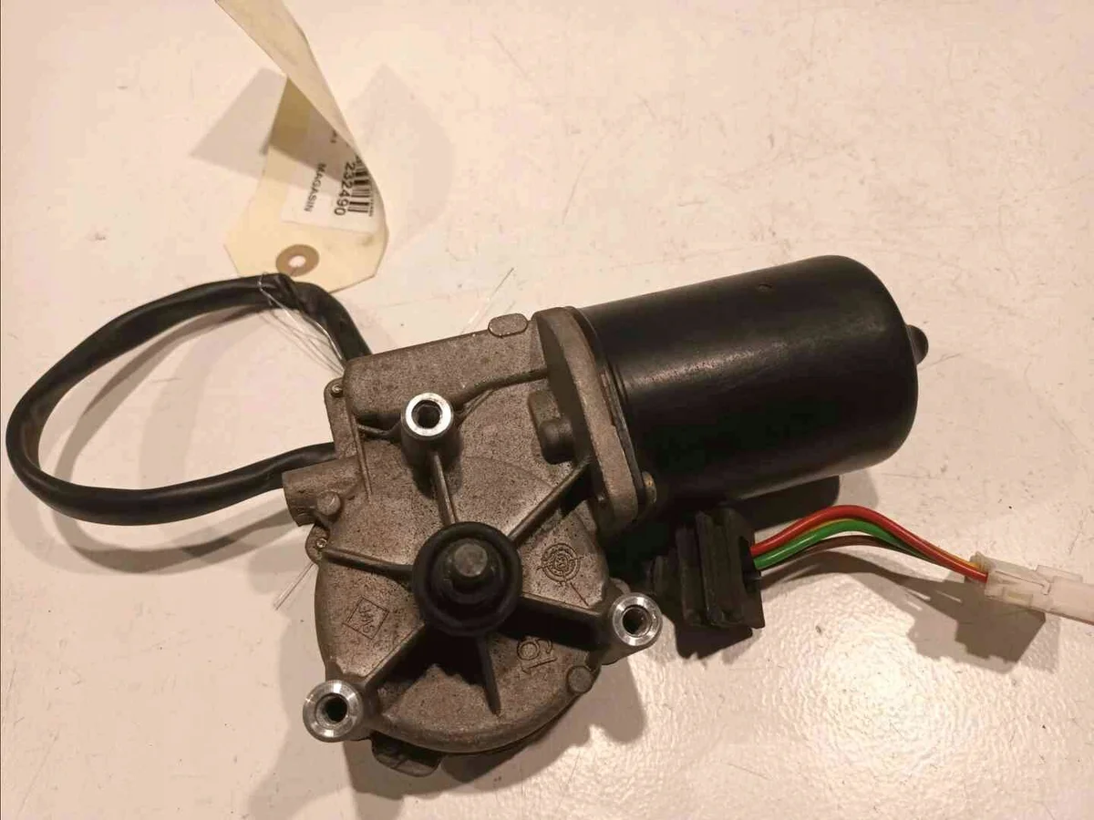 Mercedes-Benz Wiper Motor 2038200342 Used