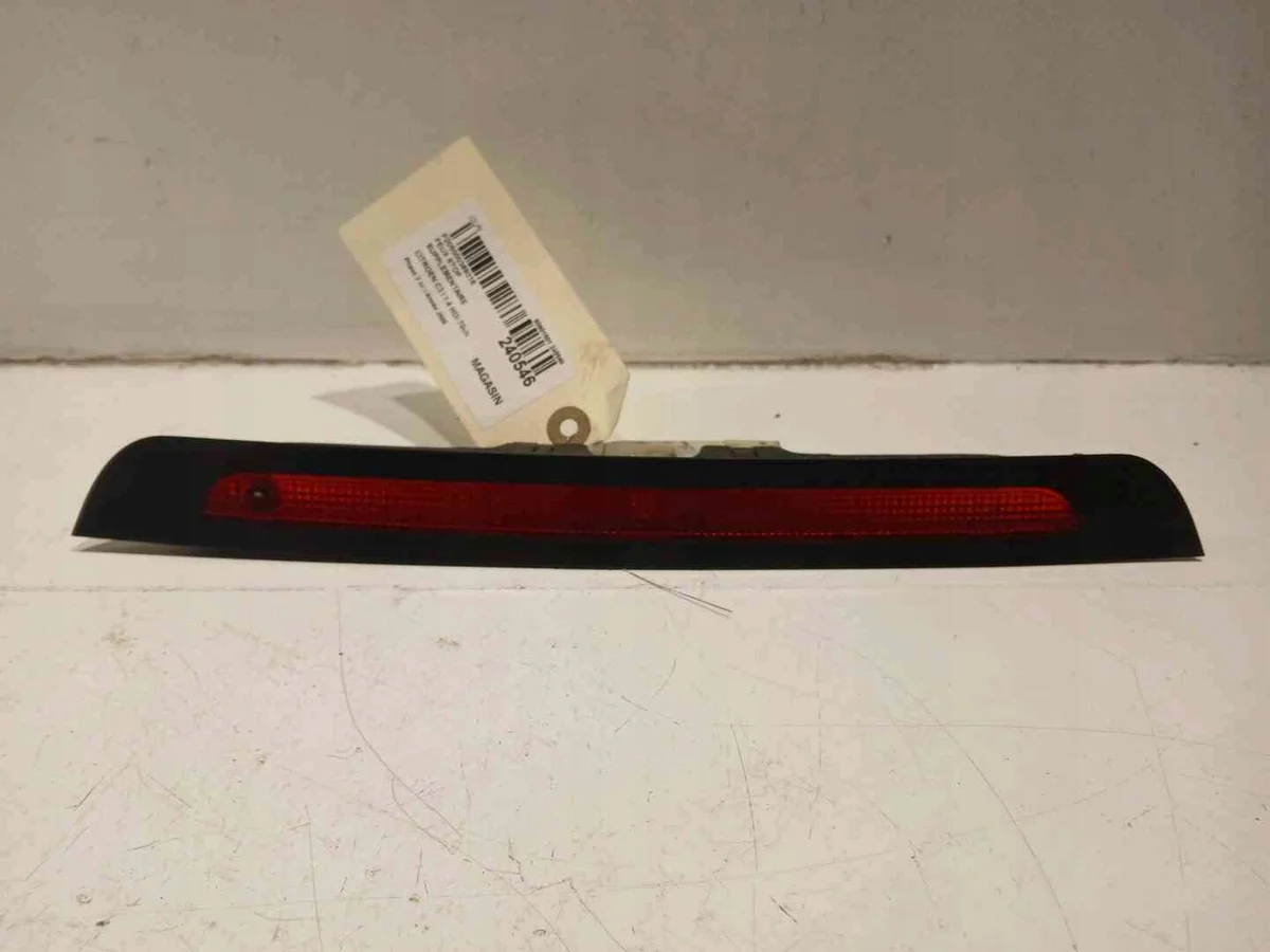 Tercera luz de freno Citroen C3 Usada
