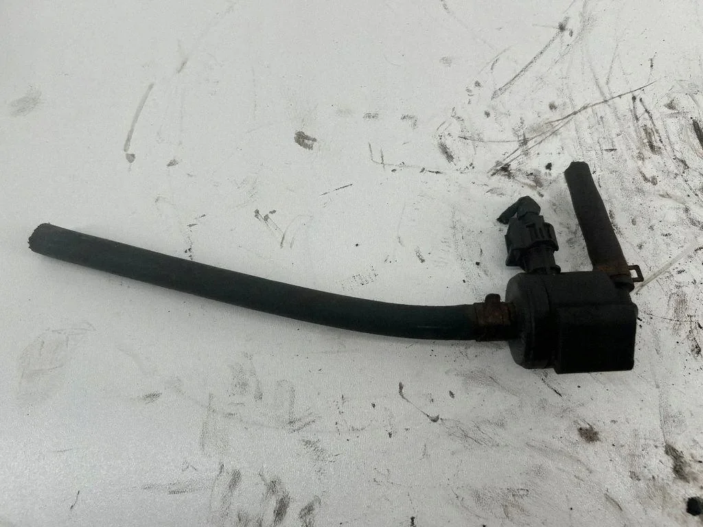 Válvula de vacío Hyundai L20 1.2 OEM 9270930006