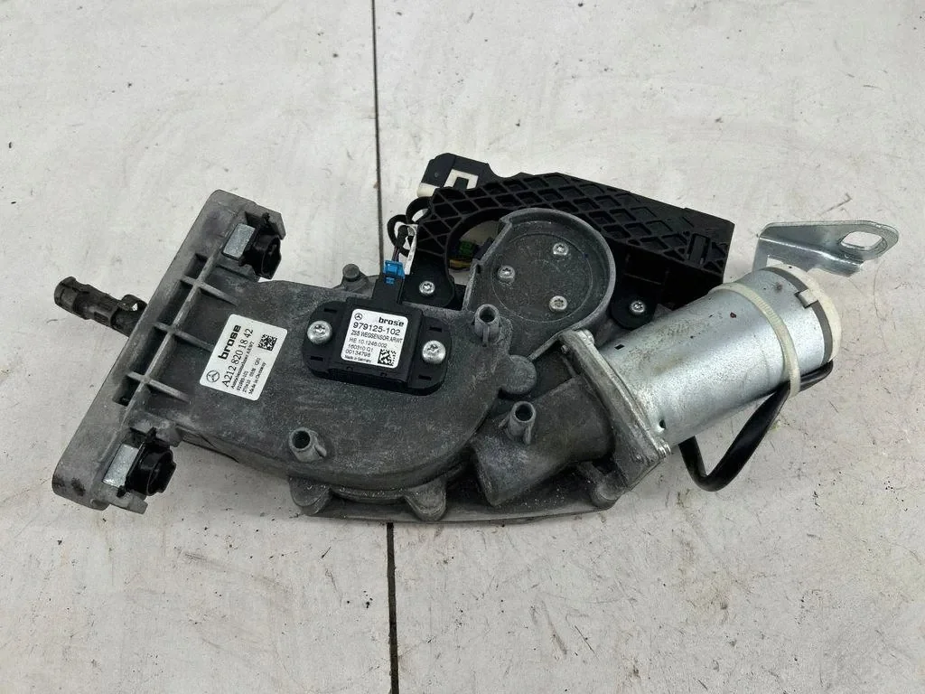 Module Sluitbekrachtiging Achterklep Mercedes W204 W212