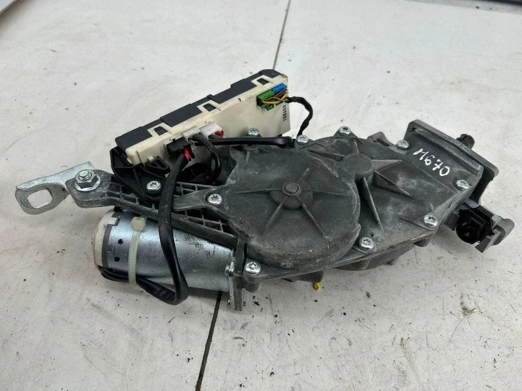 Module commande hayon MERCEDES W204 W212 image 5