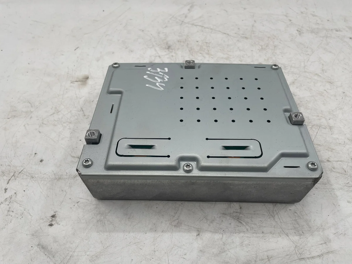 Amplificador Ford Mustang VI 2.3 2021 HR3T18T806AE image 7