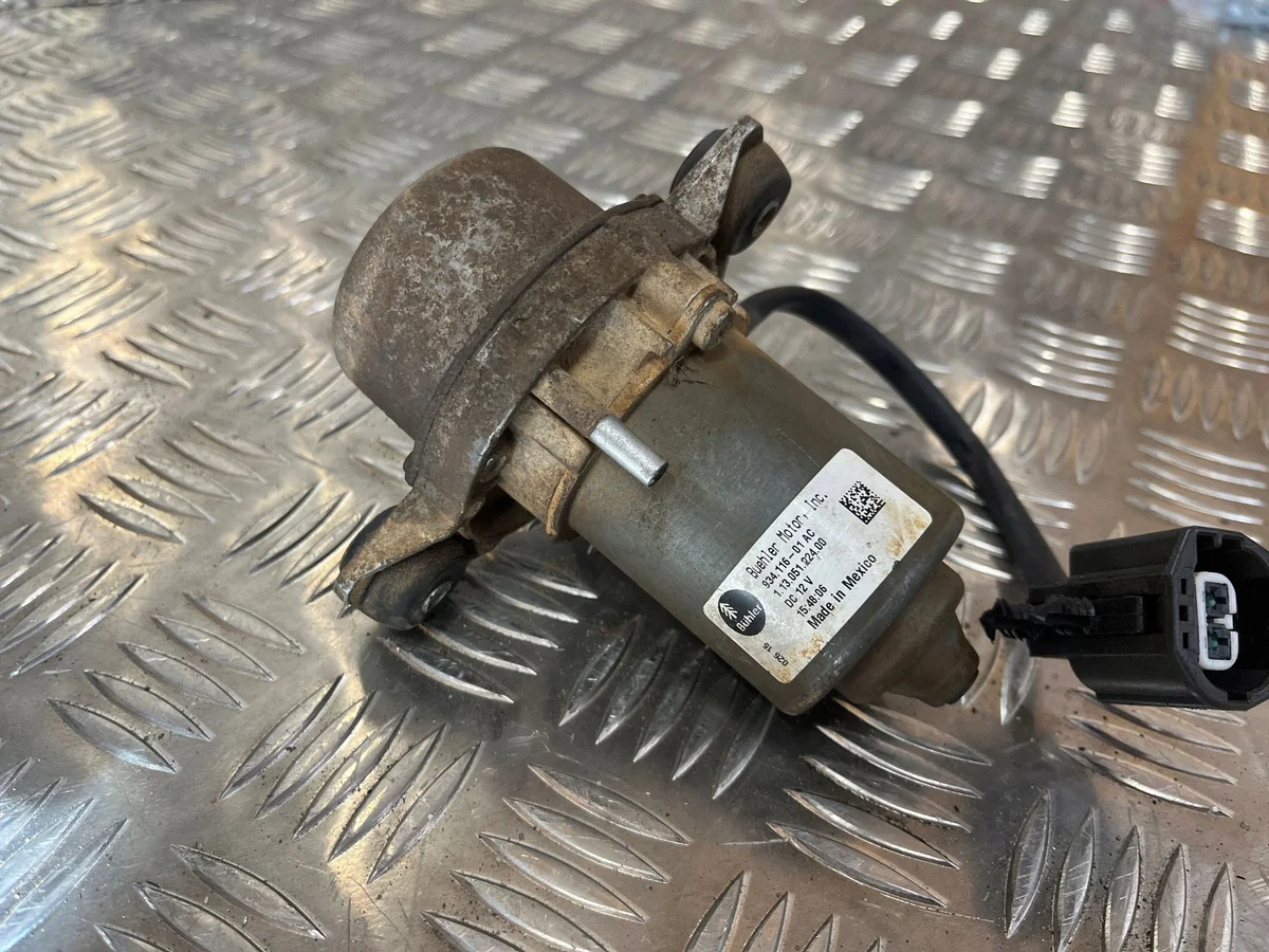 Jeep Wrangler alipainepumppu P04581586AB image 5