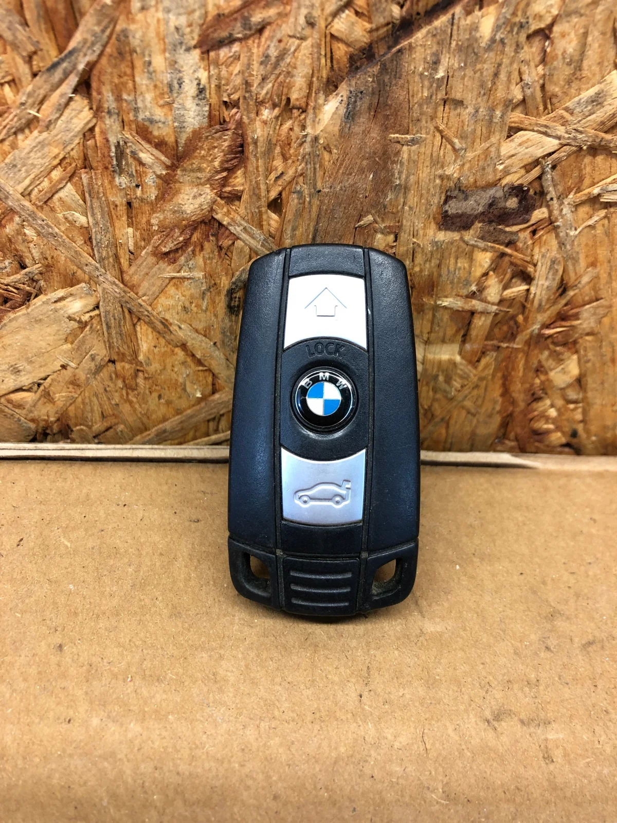 Avainpilotti BMW 1 E87 3 E90 5 E60 X1 E84 X5 E70