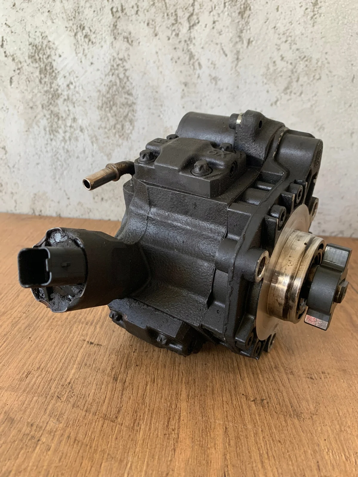 Einspritzpumpe Ford Mondeo MK4 2.0 TDCI gebraucht image 4