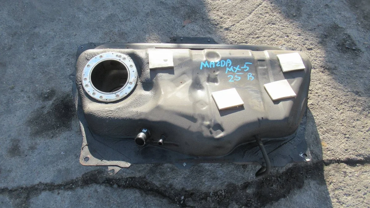 MAZDA MX-5 NC Serbatoio Carburante NE7542010K