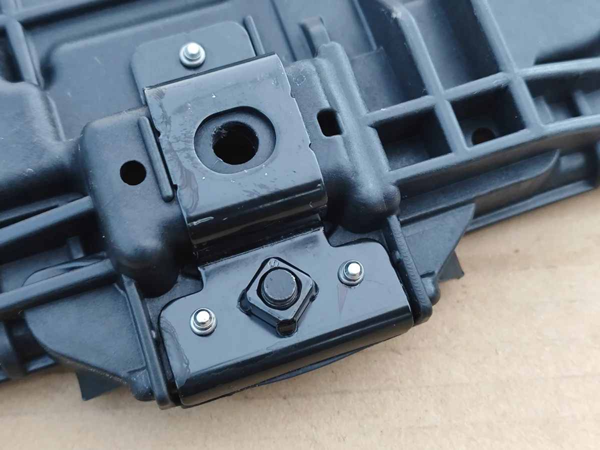 KIA RIO IV STONIC Batterifäste 37150-H8500 image 3
