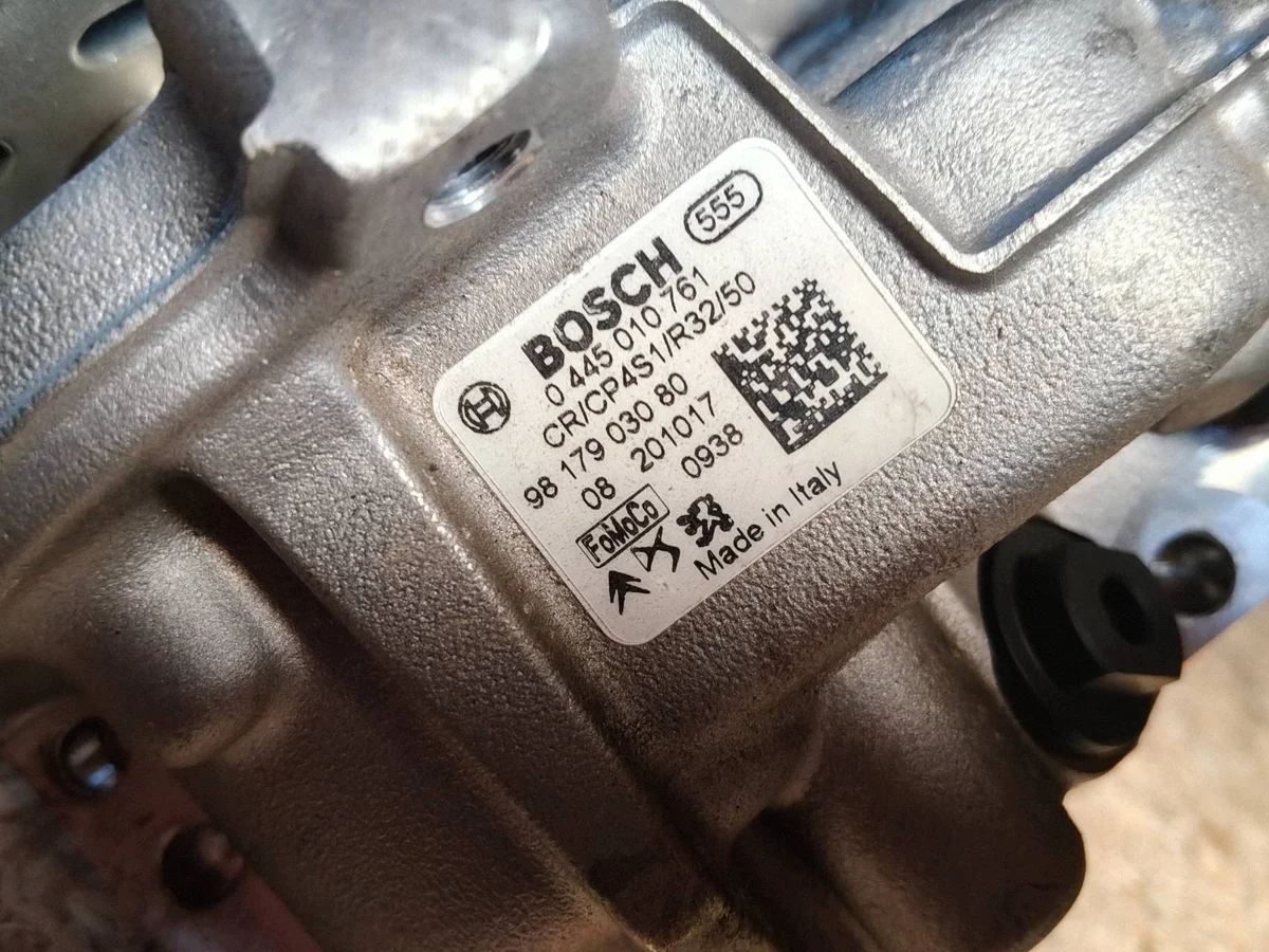 Einspritzpumpe 1.5 B-HDI 0445010761 gebraucht image 3