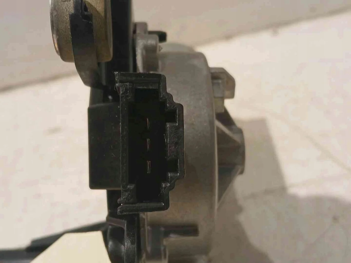 Motor limpiaparabrisas Mercedes-Benz 1569068200 image 3