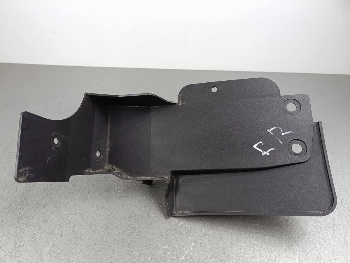 Nissan Ariya spatbord 768565MP0A
