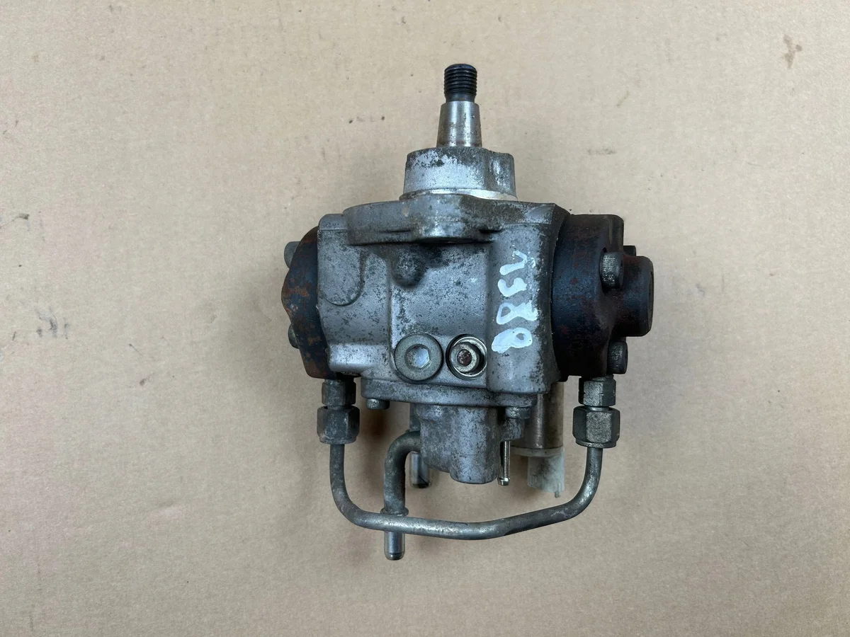 Opel polttoainepumppu 55575409 Käytetty image 5