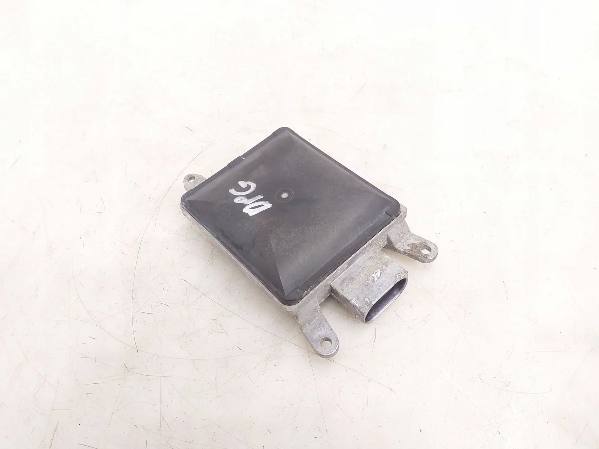 BMW X5 F15 Totwinkelmodul BSM 6873290
