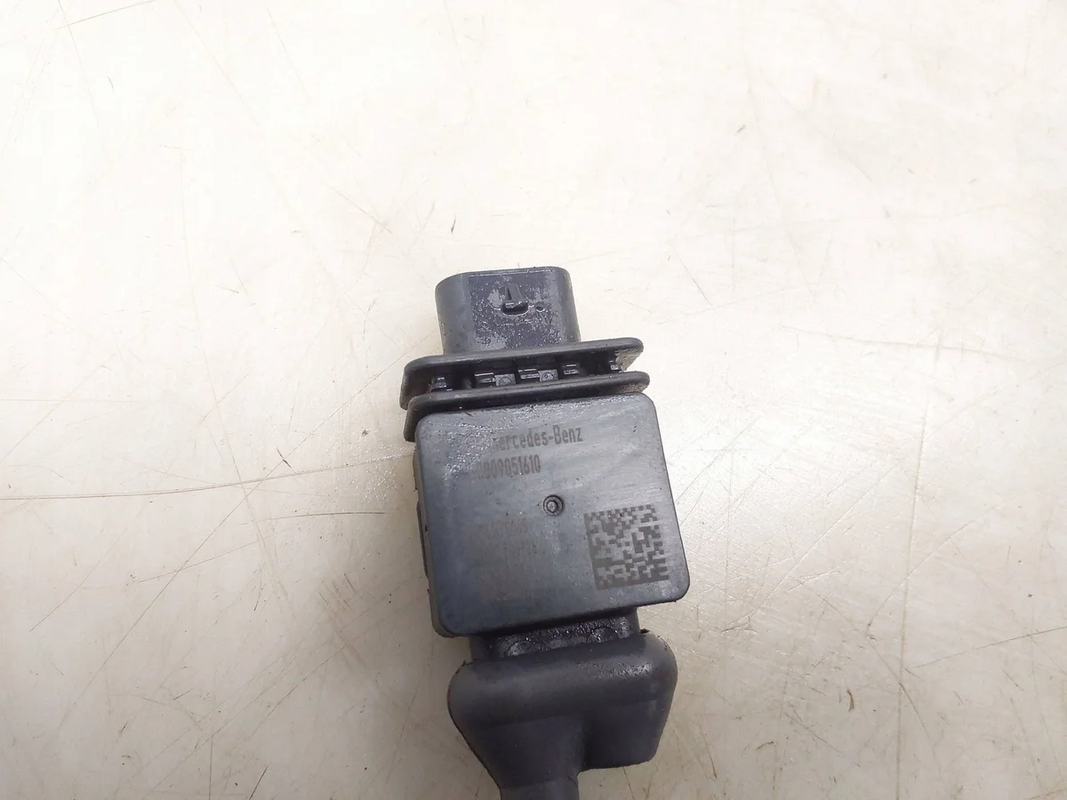 Sensor Temperatura Gases Escape Mercedes W177 A0009051610 image 4