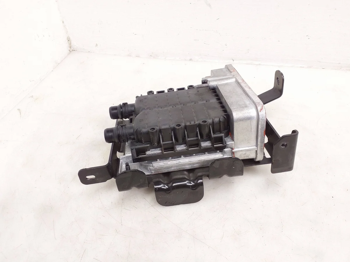 Kylvätskepump Peugeot 208 II 9821712680