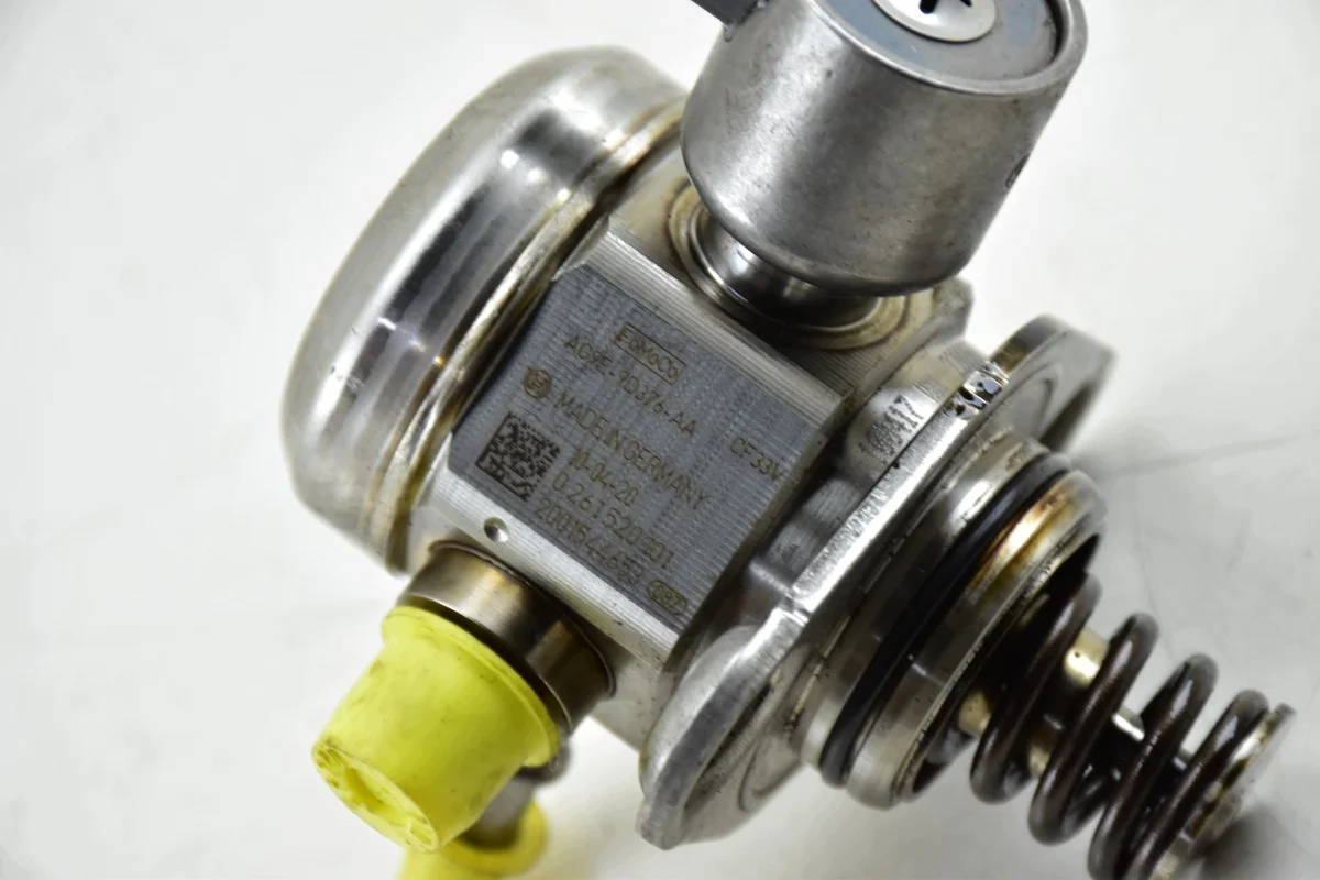Polttoainepumppu Ford Mondeo MK4 2.0 EcoBoost AG9E-9D376-AA thumbnail 6
