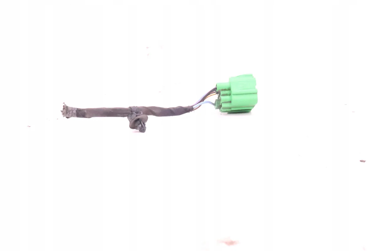 Volvo XC60 II Full LED Strömkontakt 5-pin image 5