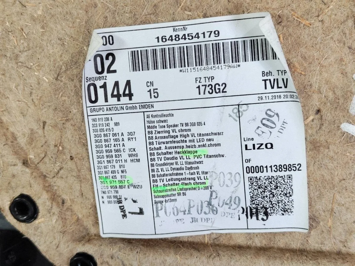 Seitenverkleidung Tür links vorne VW Passat B8 image 3