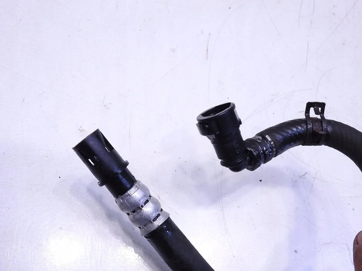 Radiador Dirección Asistida Volvo V70 II 6G9N3F780CE image 3