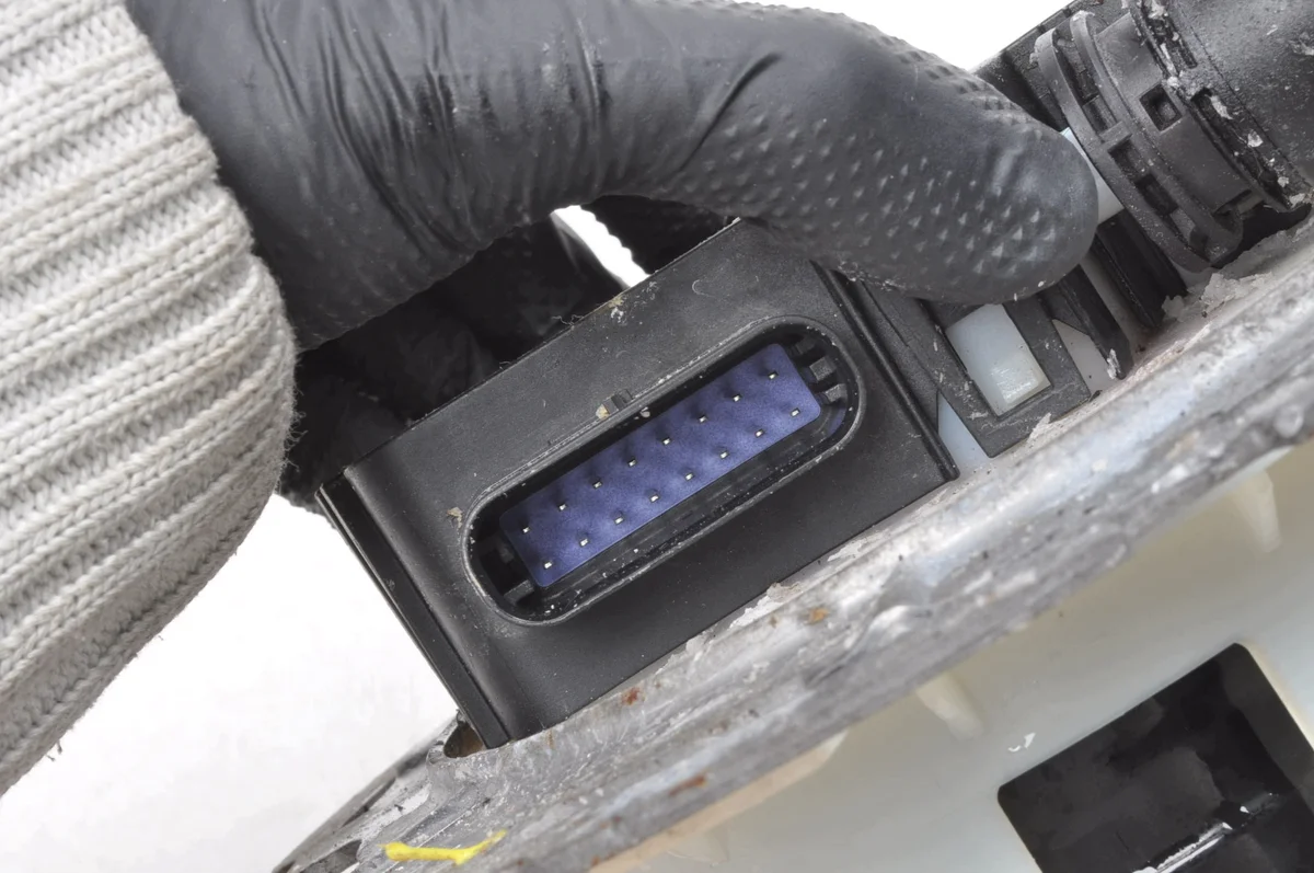 Ford Transit MK8 Pumpe AdBlue MR-GK21-5J229-AD image 4