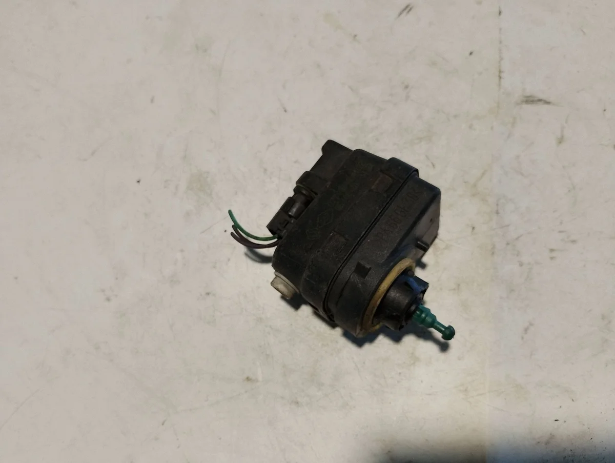 Stellmotor Scheinwerferregulierung Renault Scenic I 07700840141