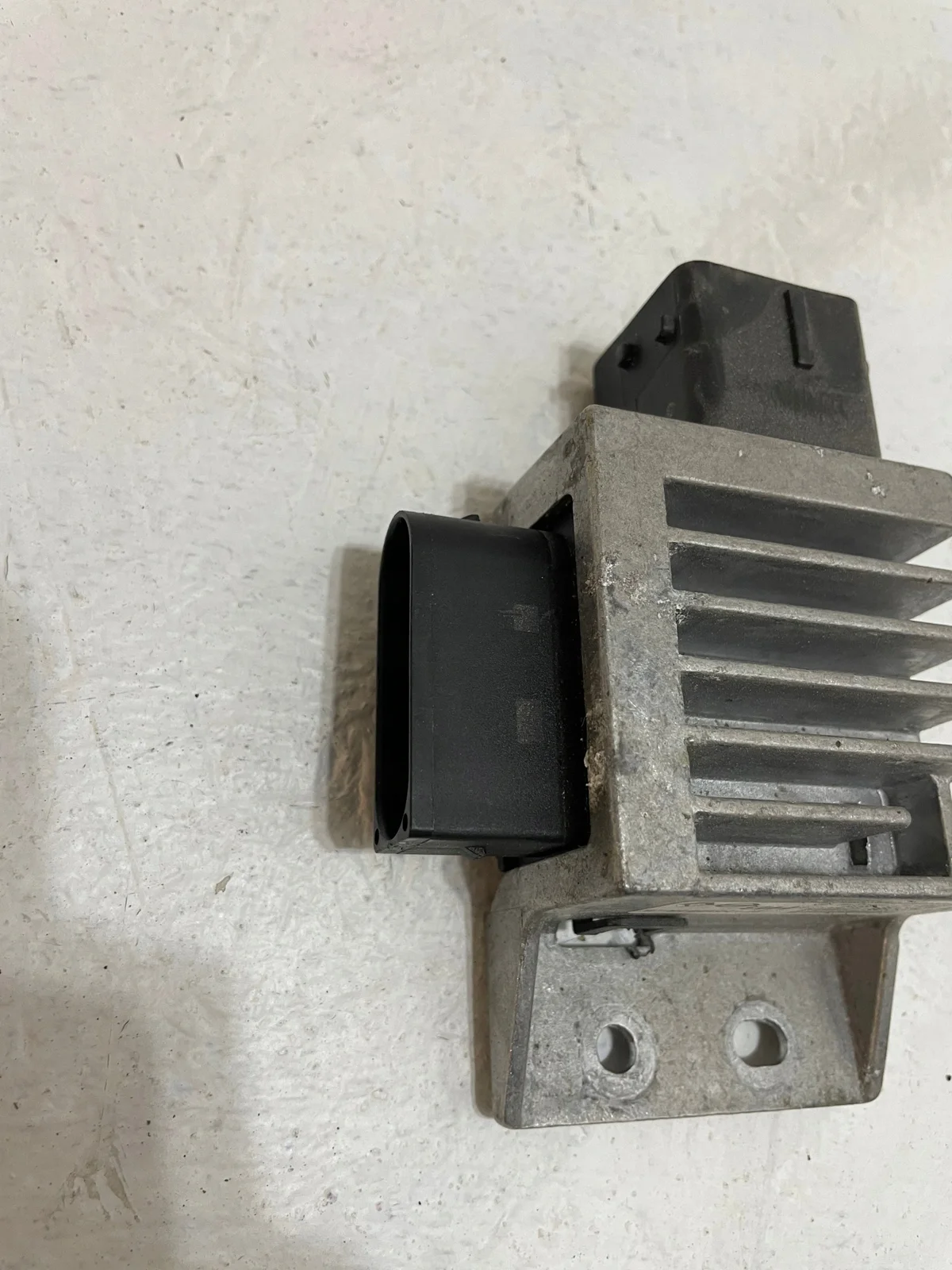 Zündkerzen Renault Trafic III 2.0L 2023 thumbnail 1