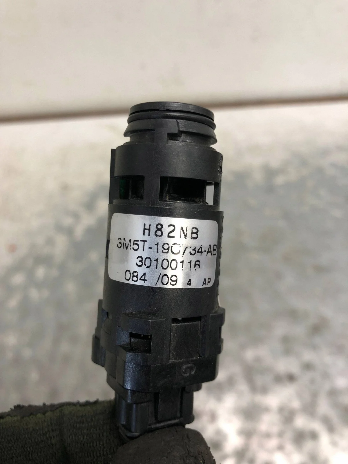 Innenraumtemperatur-Sensor Ford Fiesta MK7 3M5T-19C734-AB thumbnail 4