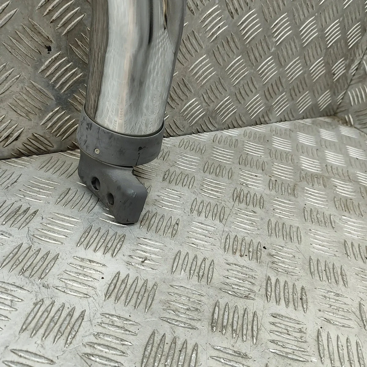 TOYOTA HILUX Rahmen - Gebraucht image 8