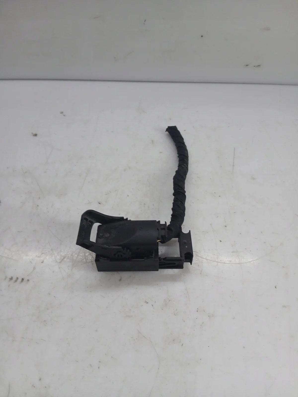 Conector Audi A4 B9 4H0906971A
