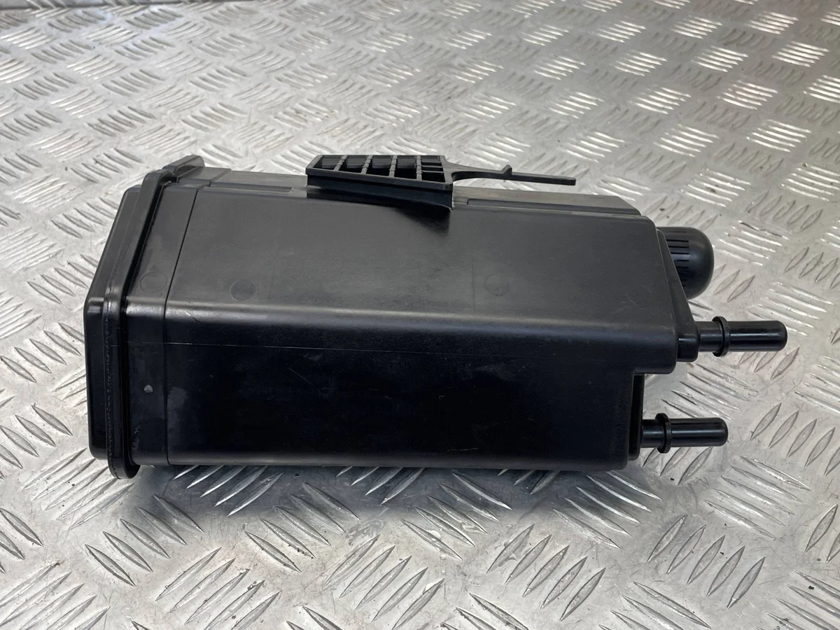 Mercedes A0004703300 Koolstoffilter thumbnail 5