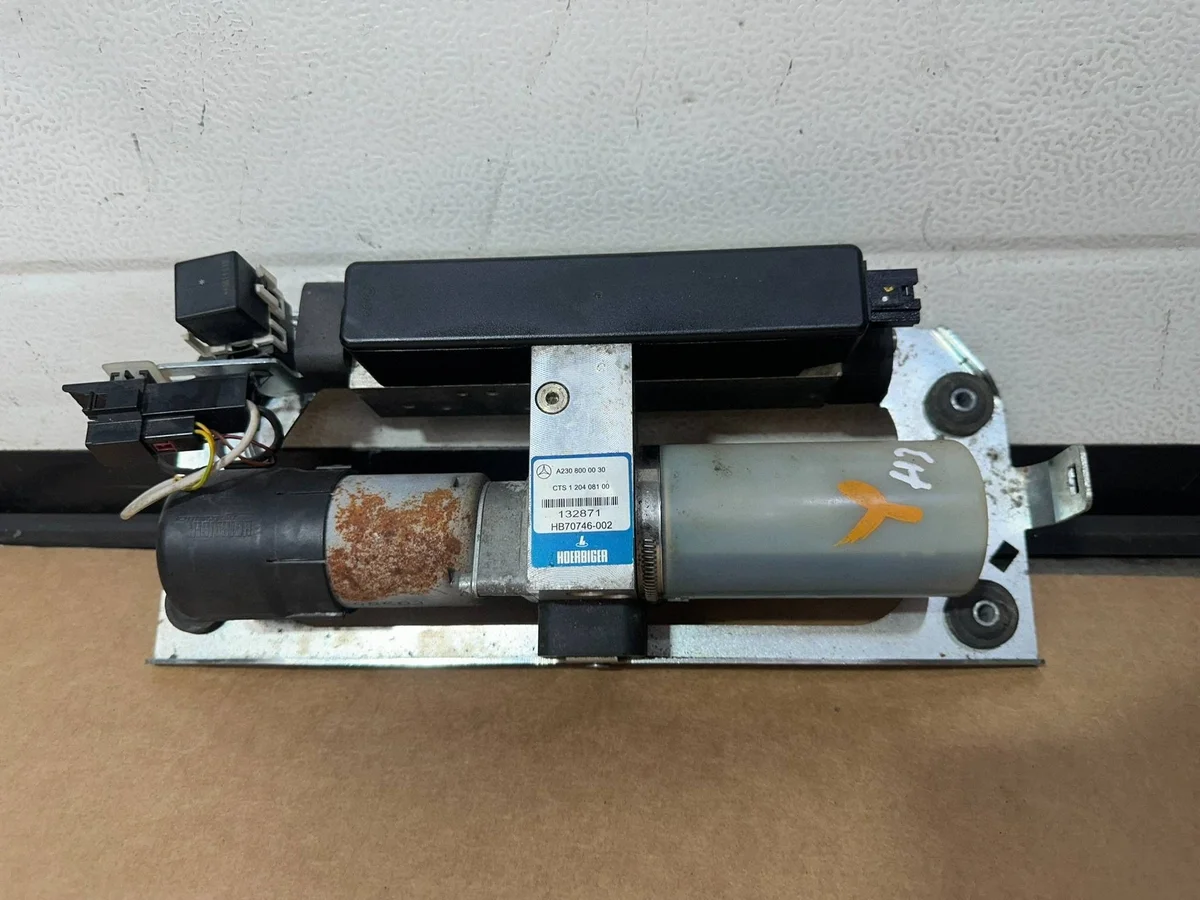 Pompe hydraulique toit Mercedes SL R230