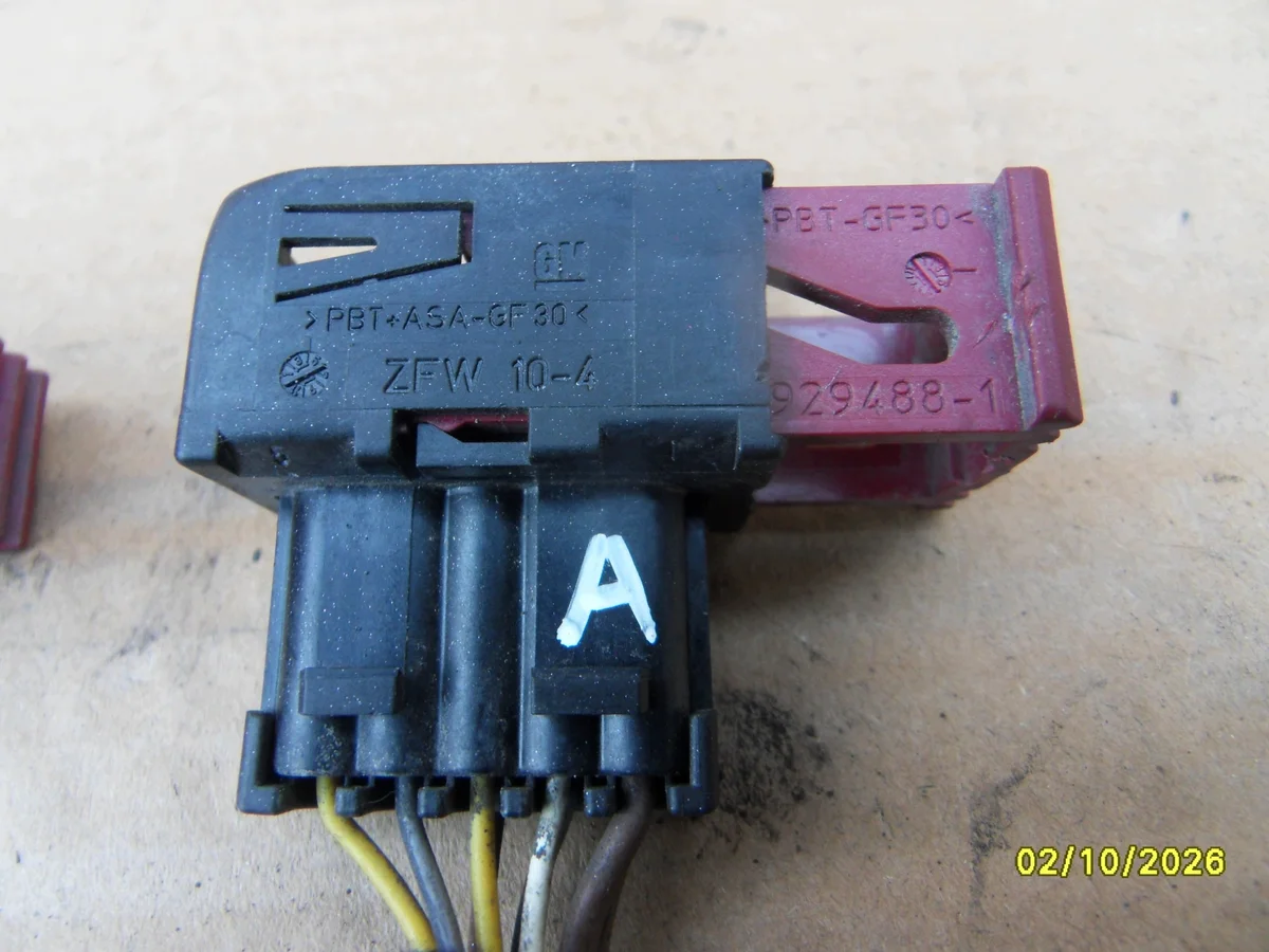 Stecker Scheinwerfer Opel Combo C / Corsa C image 4