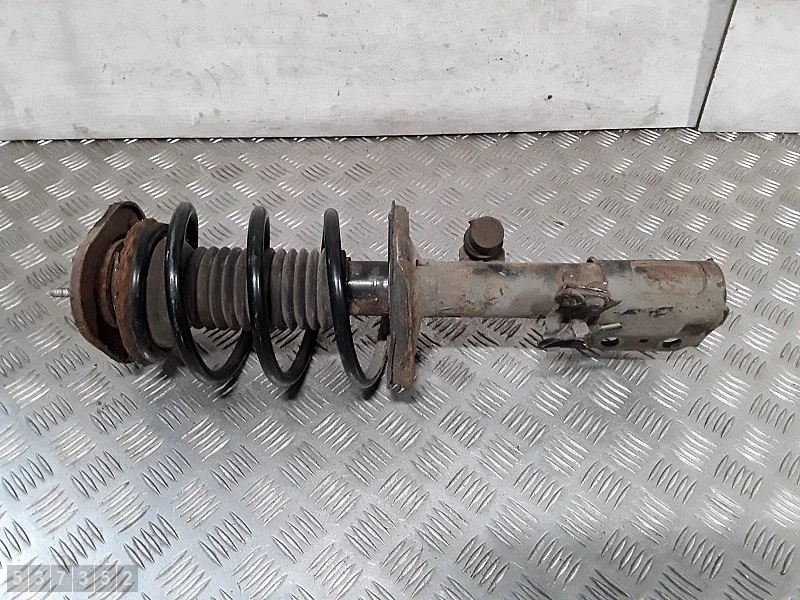 Toyota Avensis T250 schokdemper 4860905040 image 5