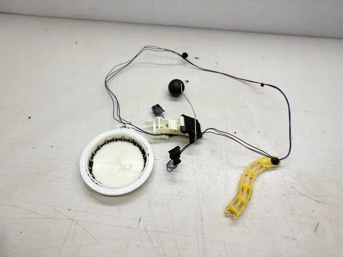 Audi A6 A7 C7 4G Kraftstoffpumpe 4G0919673A image 3