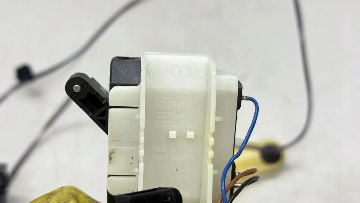 Audi A6 A7 C7 4G Kraftstoffpumpe 4G0919673A image 6