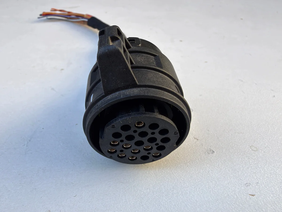 Connettore Audi VW 1J0927320 thumbnail 3