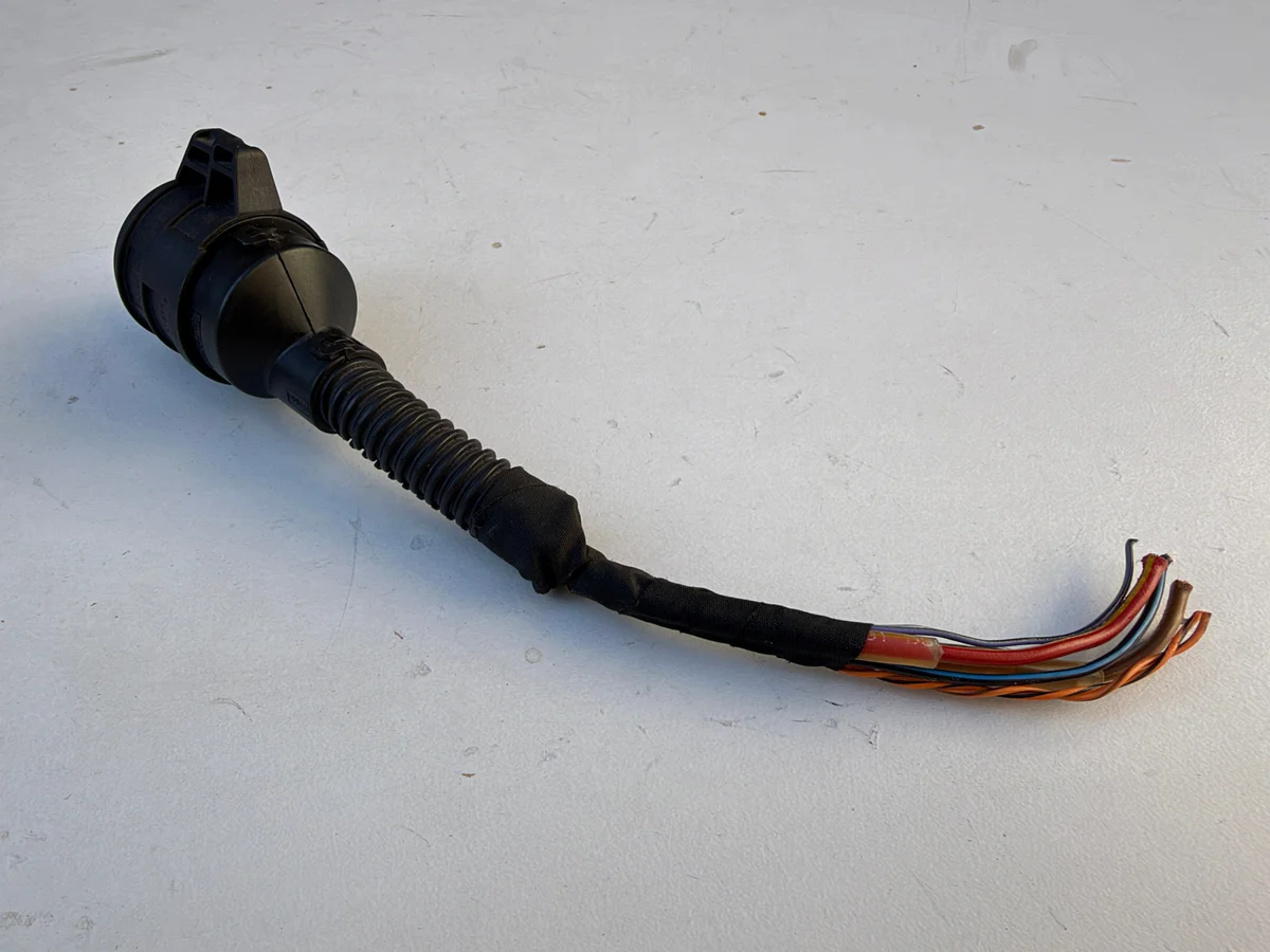 Connettore Audi VW 1J0927320 thumbnail 4